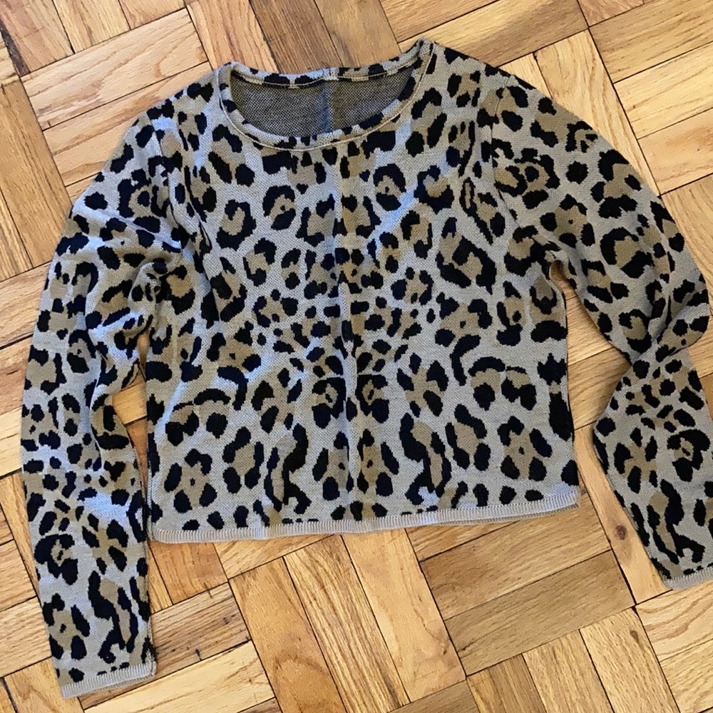 Vintage Knit Leopard Long Sleeve Crop Top